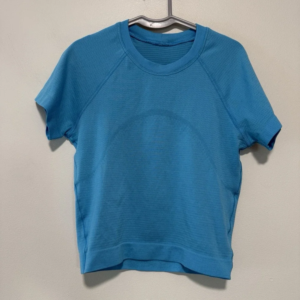 Lululemon Swiftly Tech Cropped Short-Sleeve Shirt 2.0 in Blue Size 2